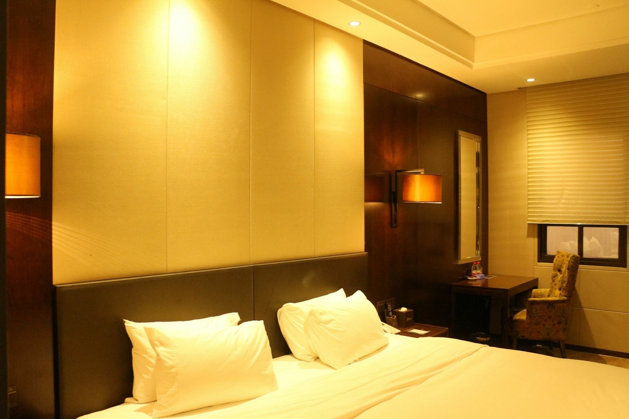XI Yu Hotel Гуанчжоу Экстерьер фото